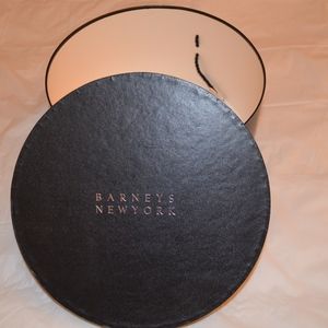 Barney's NewYork Gift Box-with lid